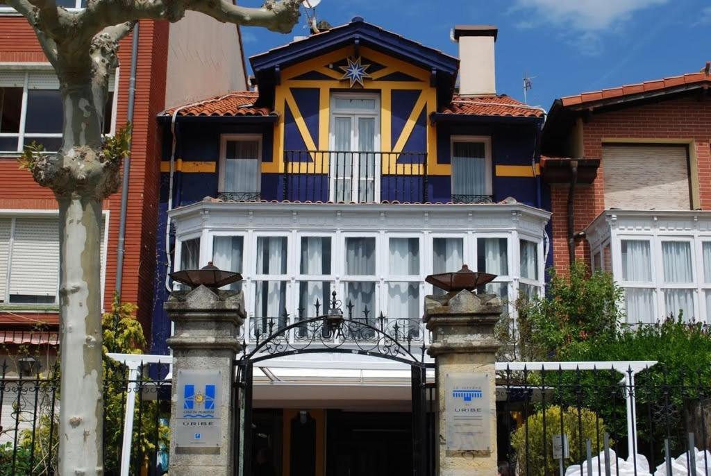 ホテル Casa De Marinos Uribekosta プレンツィア エクステリア 写真